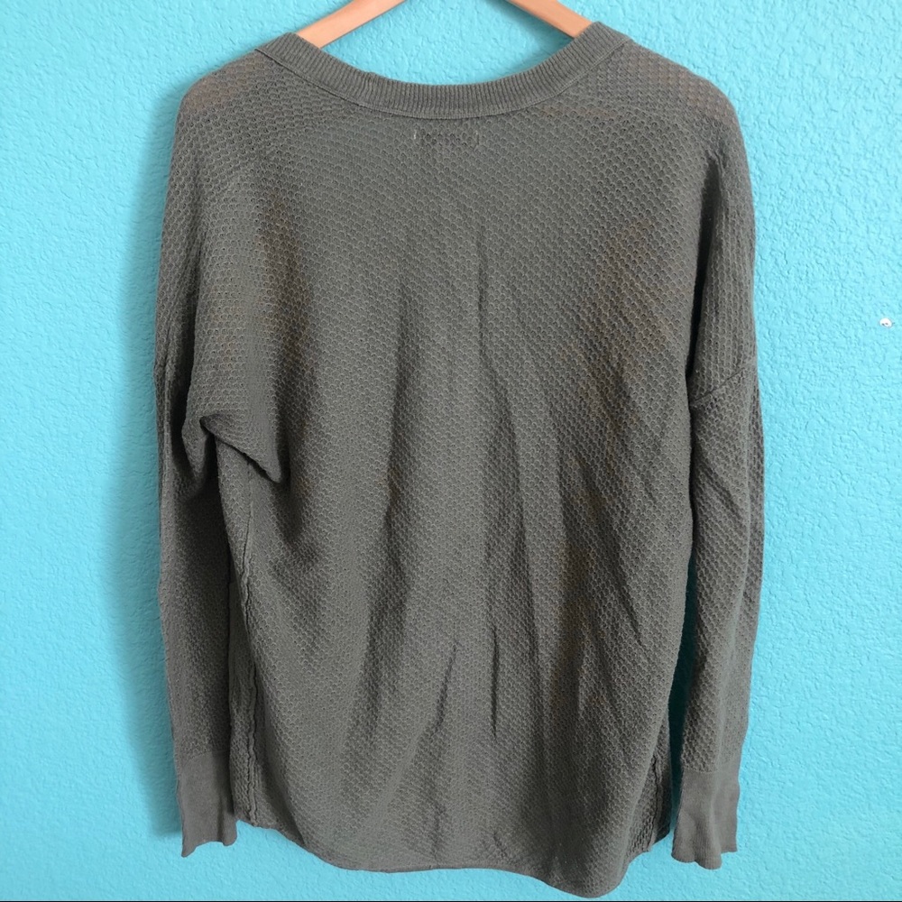 American Eagle light weight green cardigan - Picture 5 of 6